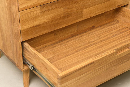 Komod z masívu Nord II